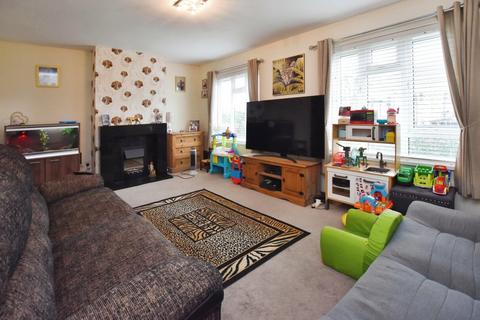 2 bedroom apartment for sale, Dangerfield Avenue, Bristol