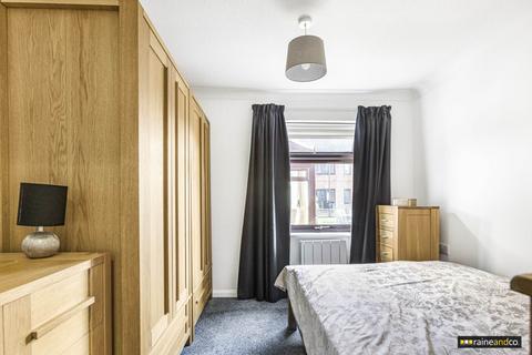 1 bedroom flat for sale, Ashley Court, Hatfield