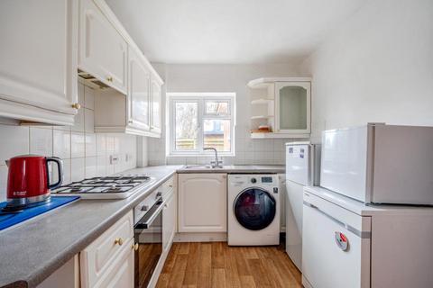 3 bedroom semi-detached house to rent, Wentworth Road,  Summertown,  OX2