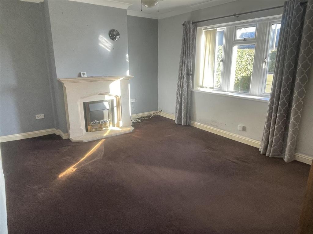 Sitting Room.JPG