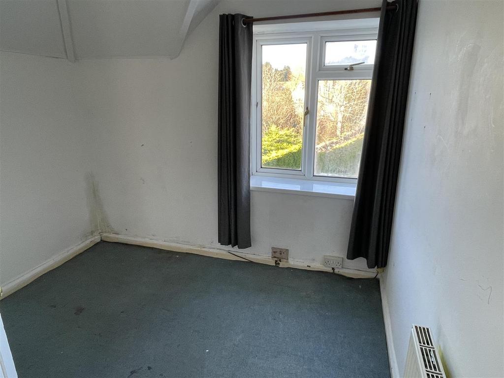 Bedroom 3.JPG