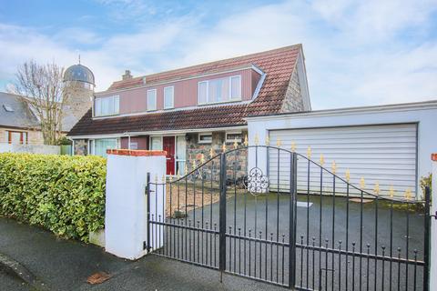 7, Clos du Moulin, St Martin's, Guernsey, GY4