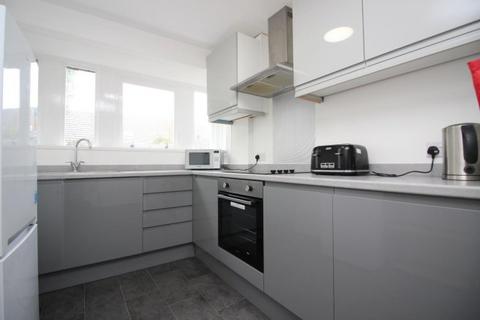 5 bedroom house share to rent, Long Acre Close