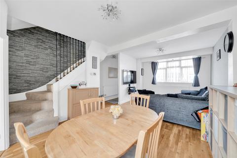 27 Mildred Close, Dartford, DA1 1XP