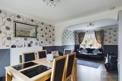 7 Cherry Drive, Cradley Heath, B64 6SB