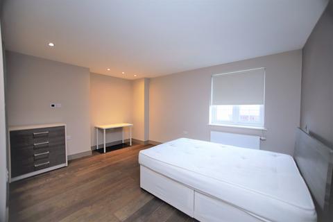 2 bedroom apartment for sale, Brent Street, Hendon NW4