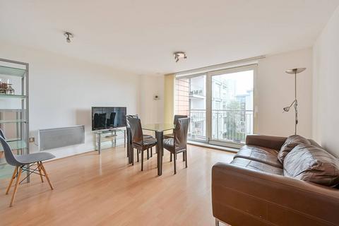 1 bedroom flat to rent, Holland Gardens, Kew Bridge, Brentford, TW8