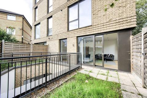 3 bedroom maisonette for sale, Elgin Avenue, Westbourne Park, London, W9