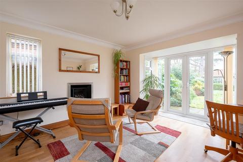 98 Acomb Road, York, YO24 4ER