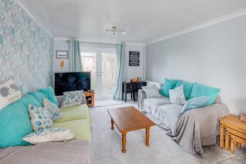 3 Rowan Close, Bromsgrove, B61 8RP