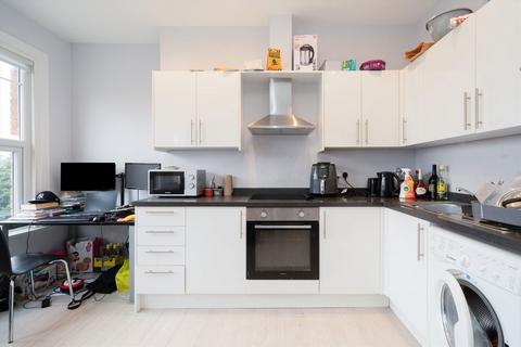 undefined, Alexandra Park Road, London N10