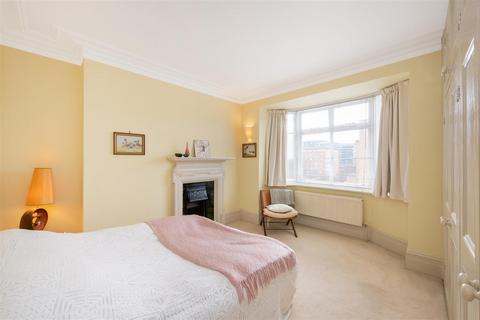 3 bedroom flat for sale, St. Marys Mansions, Little Venice, W2.