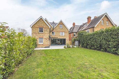 undefined, Montagu Road, Datchet SL3