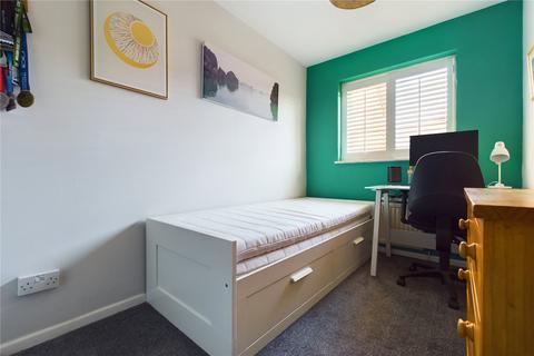 10 Thrush Close, Burghfield Common, Reading, RG7 3PG