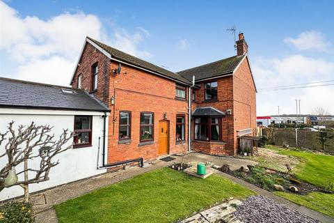 undefined, Oakley Road, Corby NN17