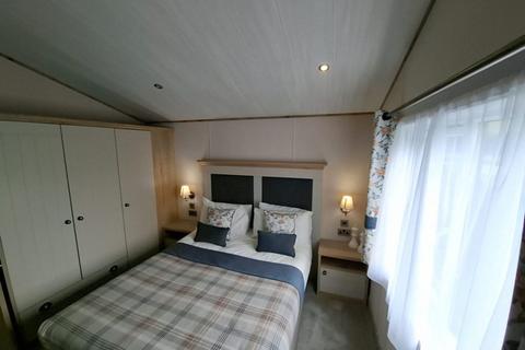 2 bedroom lodge for sale, Penmarlam Lodge Retreat