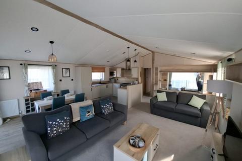 2 bedroom park home for sale, Penmarlam Lodge Retreat
