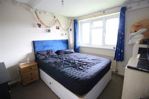 35 Kildare Close, Bordon, GU35 0HW