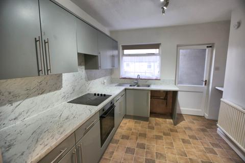 4 bedroom terraced house to rent, High Street, Macclesfield