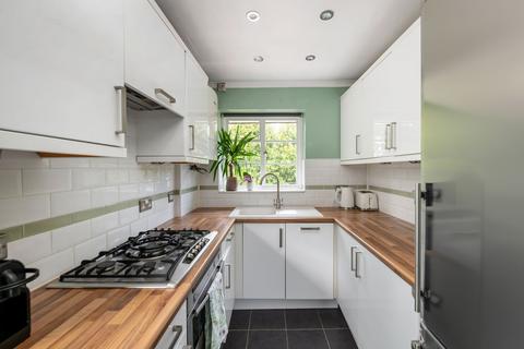 2 bedroom apartment for sale, Yorke Gardens, Reigate, RH2