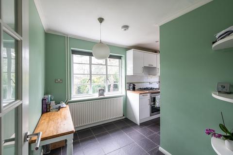 2 bedroom apartment for sale, Yorke Gardens, Reigate, RH2