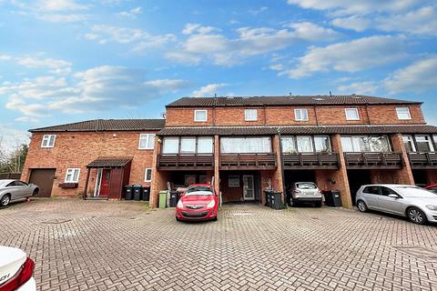 Coopers Mews, Milton Keynes MK14