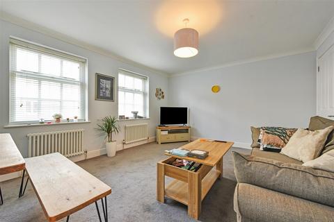 2 bedroom apartment for sale, The Hornet, Chichester