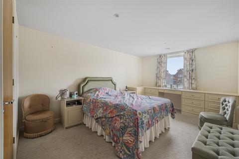 2 bedroom retirement property for sale, Anstie Close, Devizes