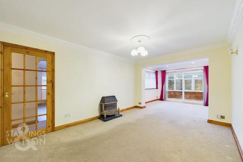 2 bedroom semi-detached bungalow for sale, Sadler Road, Hellesdon, Norwich