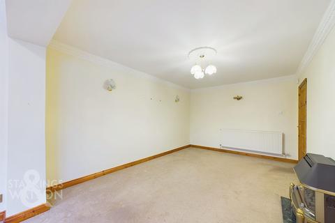 2 bedroom semi-detached bungalow for sale, Sadler Road, Hellesdon, Norwich