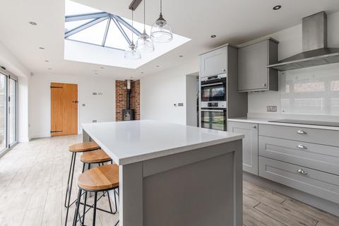 3 bedroom farm house for sale, Chapel Street, Rockland St. Peter, NR17