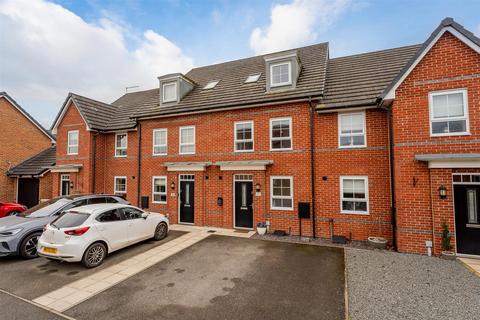 4 bedroom townhouse for sale, Sunflower Way, Winnington Village, Northwich