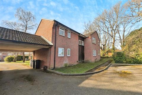 Studio for sale, Stour Close, West End, Southampton