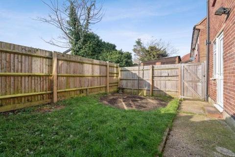 729 Whitton Avenue West, Northolt, UB5 4LE