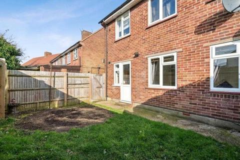 729 Whitton Avenue West, Northolt, UB5 4LE