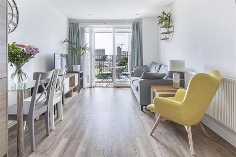 1 bedroom apartment for sale, Katie Court, Custom House, E16