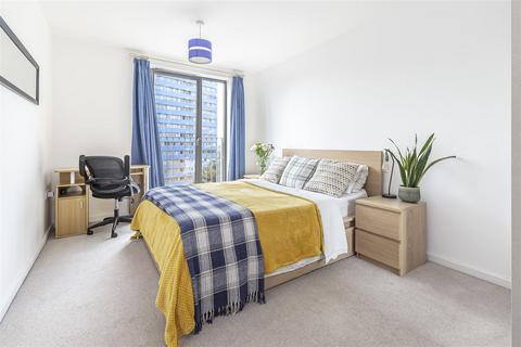 1 bedroom apartment for sale, Katie Court, Custom House, E16