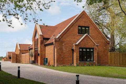 3 bedroom detached house for sale, Ash Lodge, Little Randolphs Farm, Biddenden