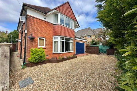 3 bedroom detached house for sale, Rozelle Road, Poole BH14