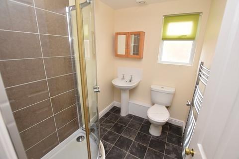 6 bedroom semi-detached house to rent, Teversal Avenue, Lenton, Nottingham