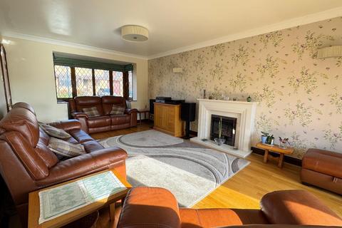 4 bedroom detached house for sale, Wedgwood Close, Desborough, Kettering