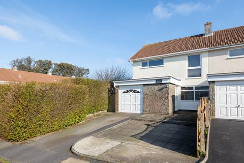 3 bedroom semi-detached house for sale, Rue De L'ecole, Vale, Guernsey