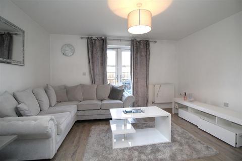 97 Manor Drive, Peterborough, PE4 7AR