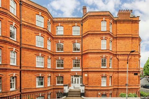 2 bedroom flat to rent, Queen's Club Gardens, London W14