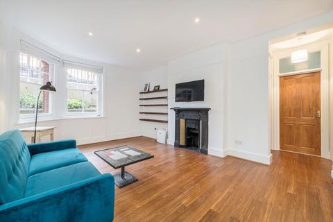 2 bedroom flat to rent, Queen's Club Gardens, London W14