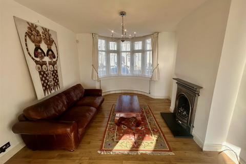 3 bedroom house for sale, Alpha Road, London