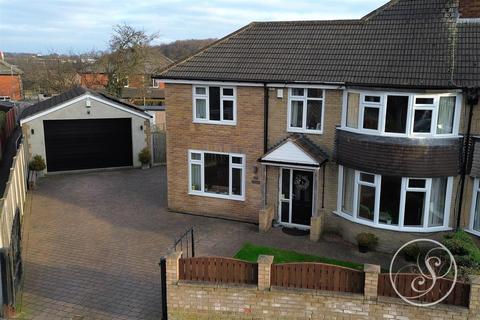 4 bedroom semi-detached house for sale, Lulworth Crescent, Leeds