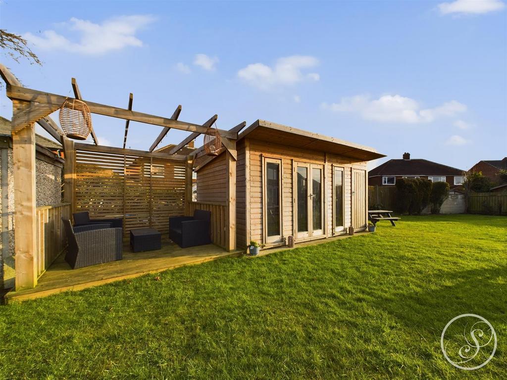 Summer house