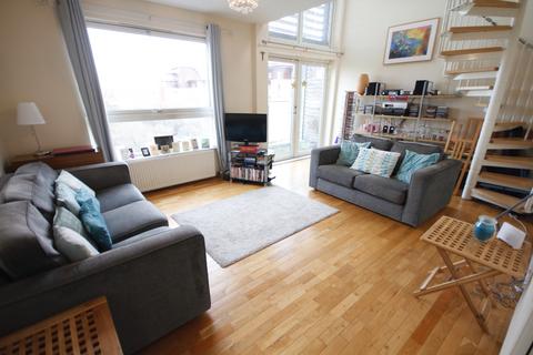 2 bedroom flat to rent, Errol Gardens, New Gorbals, Glasgow, G5