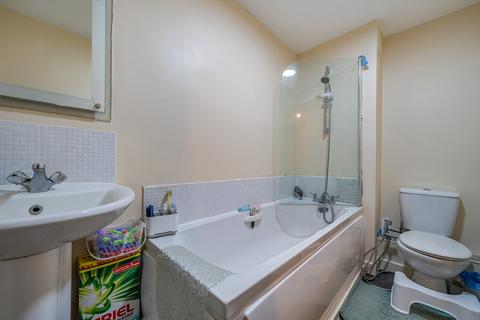 2 bedroom apartment for sale, Cirrus Drive, Shinfield, Reading